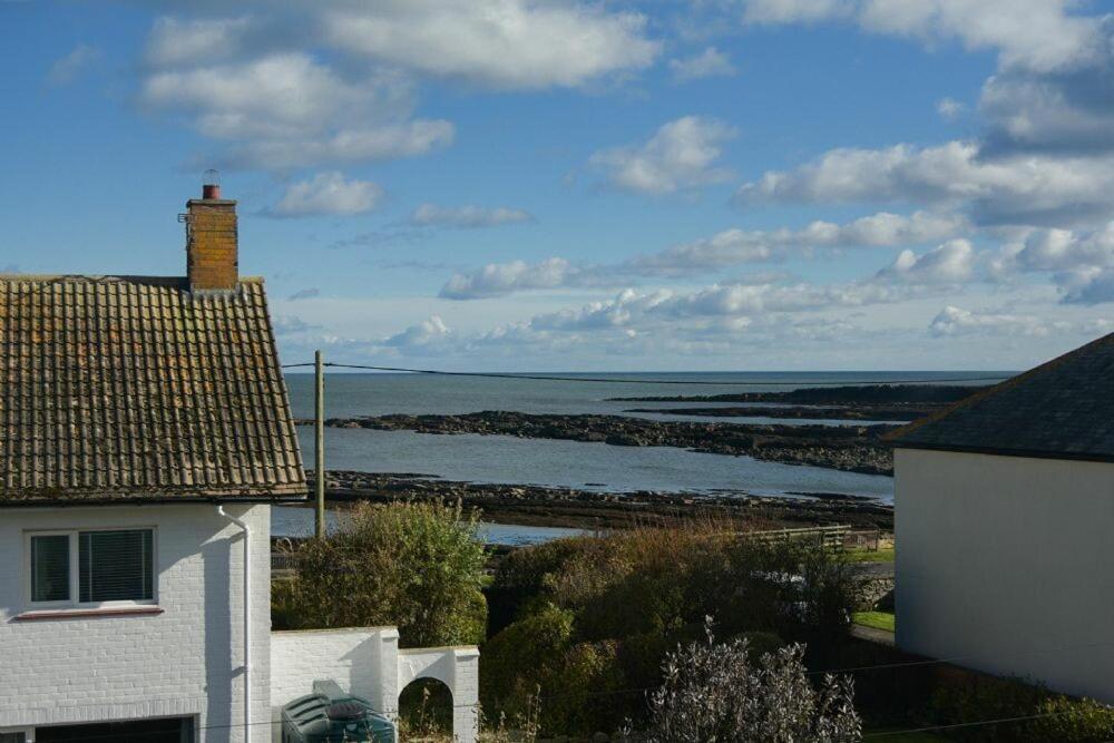 Coast View Villa Beadnell Exterior photo